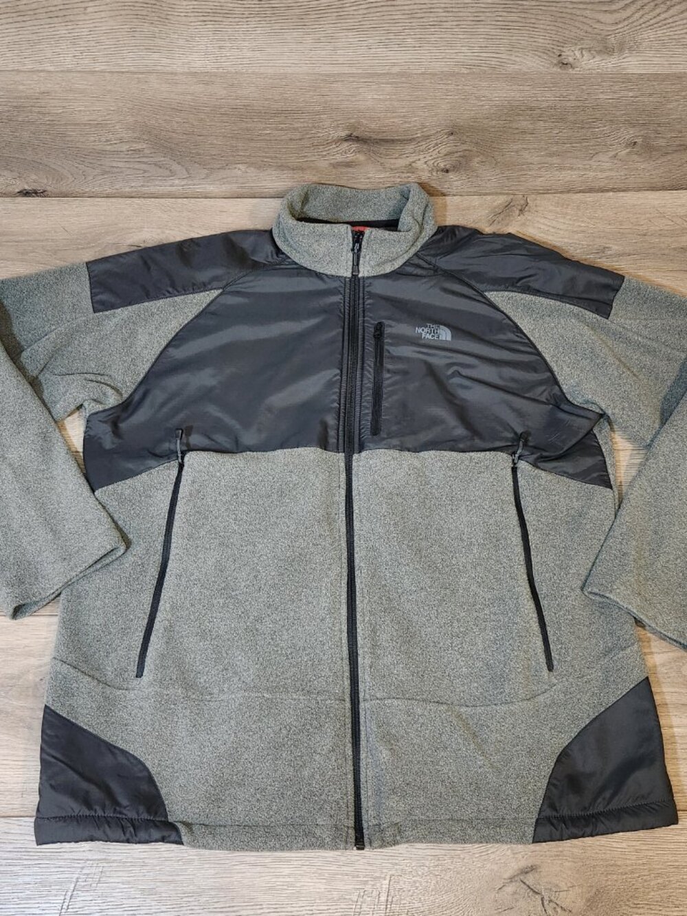 The North Face Denali Polartec Black Gray Fleece Zip Up Jacket - Men Size XL